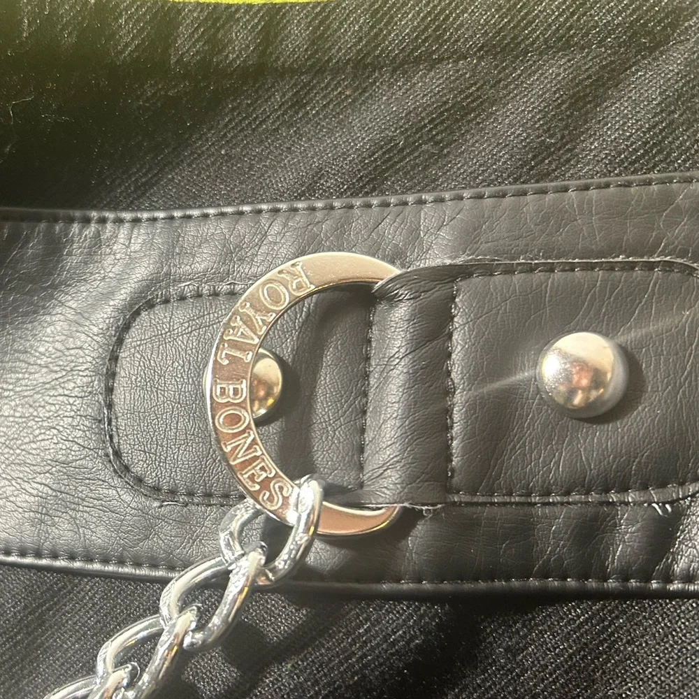 NWOTs Royal Bones Black Pleated Skirt with Chain Detail Sz M - Picture 7 of 7